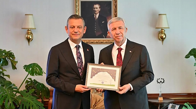 Özel&#039;den &#039;Mansur Yavaş&#039; çıkışı: &quot;İmamoğlu aday olamazsa en kuvvetli aday&quot;