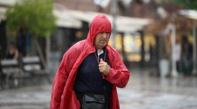 Sıcaklıklar düşüyor: Meteoroloji&#039;den &#039;yağış&#039; uyarısı