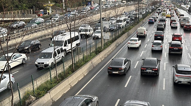 Trafiğe ağustosta 215 bin 130 aracın kaydı yapıldı