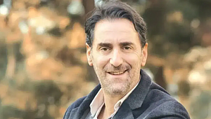 Ünlü oyuncu sektör değiştirdi! İşte yeni mesleği