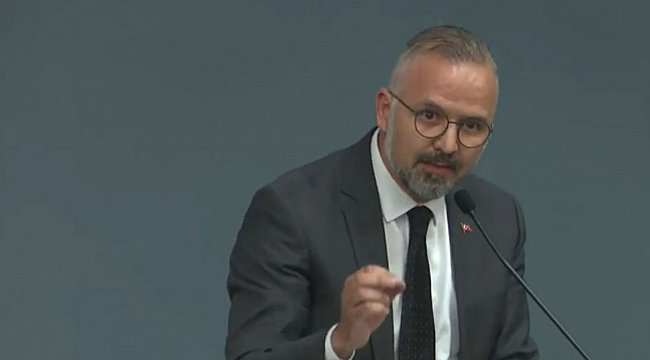 AK Parti Grup Başkanvekili Yıldız&#039;dan Başkan Tugay&#039;a; &#039;Zihni Sinir belediyeciliği&#039; çıkışı!