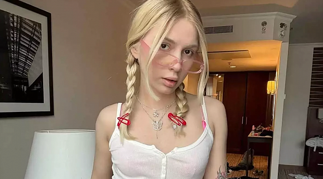 Aleyna Tilki Amsterdam&#039;da kapkaça uğradı! Pasaportunu ve eşyalarını çaldırdı