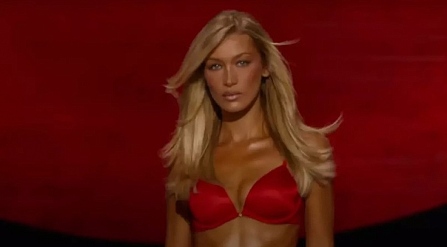 Bella Hadid zorlu savaştan güçlü döndü