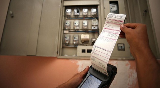 Faturalarda Yeni Tarife Aileleri Zorluyor: Elektrikte Gizli Zam Alarmı