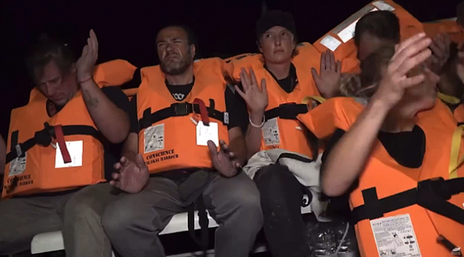 İsrail, Gazze’ye giden Özgürlük Filosu’na saldırdı: Aktivistler alıkonuldu