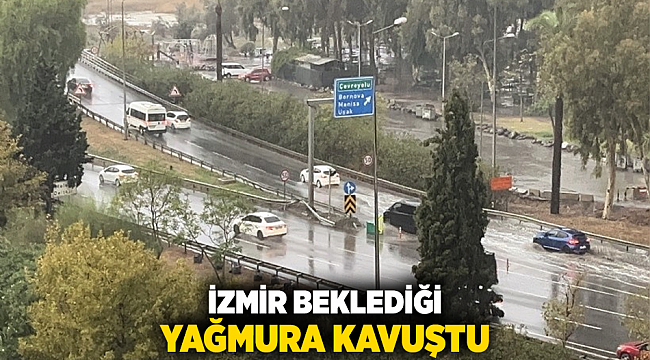 İzmir Beklediği Yağmura Kavuştu