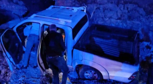 Mardin’de pikap şarampole devrildi: 1 yaralı