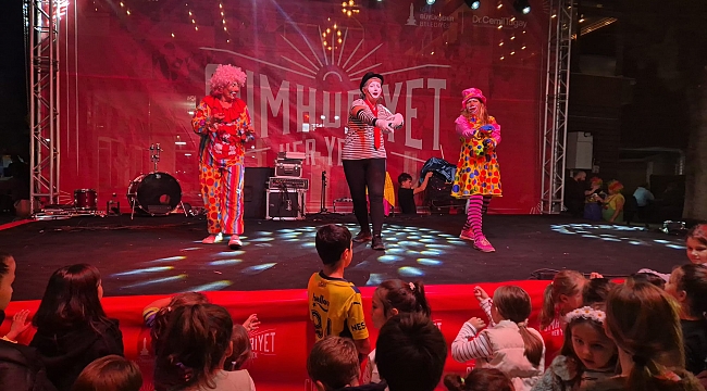 Menderes’te Cumhuriyet coşkusu