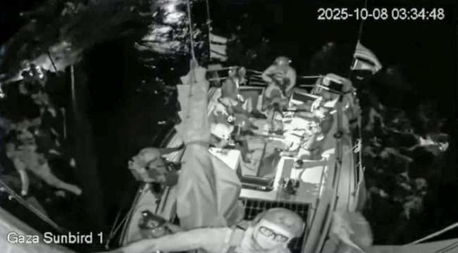 Özgürlük Filosu&#039;ndaki aktivistler Türkiye&#039;ye dönüyor! Uçak İsrail&#039;den havalandı