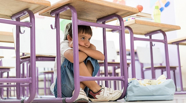 Sessiz çocuklar: Utangaçlık mı, sosyal kaygı mı?