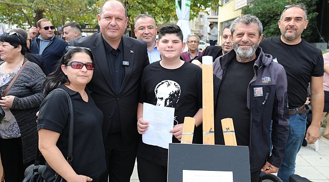 10 Kasım&#039;da Menderes&#039;e Atatürk İmzası