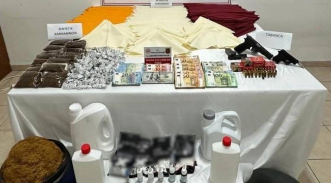 Alanya’da uyuşturucu operasyonu: 4 şüphelinin evine baskın