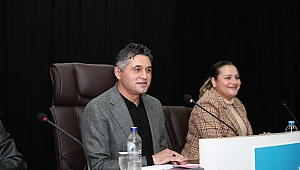 Aliaport Deniz Yolcu İskelesi Hizmete Hazır