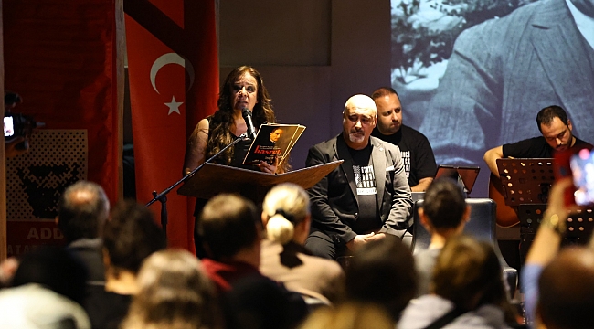 ATATÜRK, EFES SELÇUK’TA ŞARKILAR VE ŞİİRLERLE ANILDI