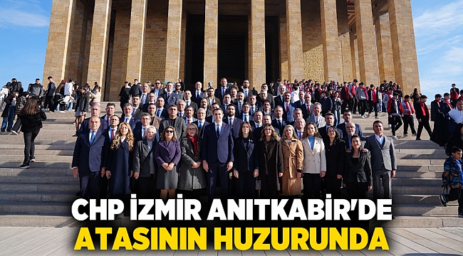 CHP İzmir Anıtkabir&#039;de Atasının Huzurunda