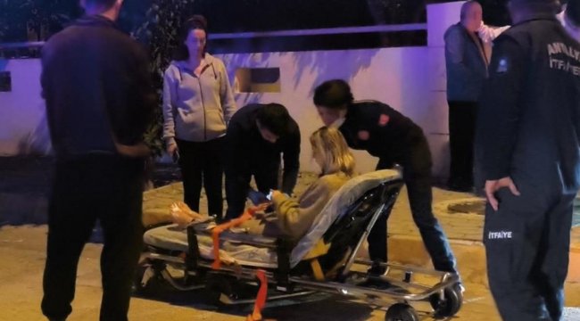 Evde yakılan mumlar yangına sebep oldu, binada panik yaşandı