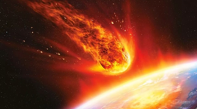 Güneş&#039;te art arda 3 büyük patlama! Kütle, Dünya&#039;ya doğru ilerliyor