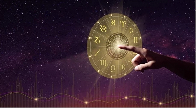 Günlük Burç Yorumları 4 Kasım 2025 || Kendine İnanmalısın! Bugün Hangi Burcu Neler Bekliyor?