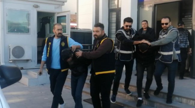 Yaşlı çifti dolandıran sahte polisler tutuklandı