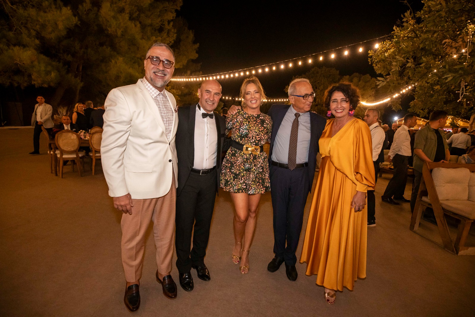 Soyer kızının nikahını kıydı, Kılıçdaroğlu şahit oldu