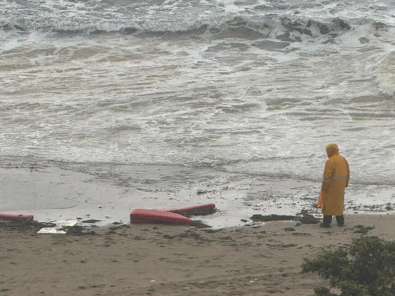 İzmir Çeşme'de batan lastik bottaki 5 düzensiz göçmen öldü