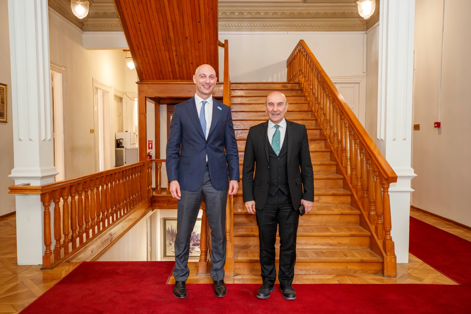 İzmir Büyükşehir Belediyesi çocuk dostu kent için UNICEF ile protokol imzaladı