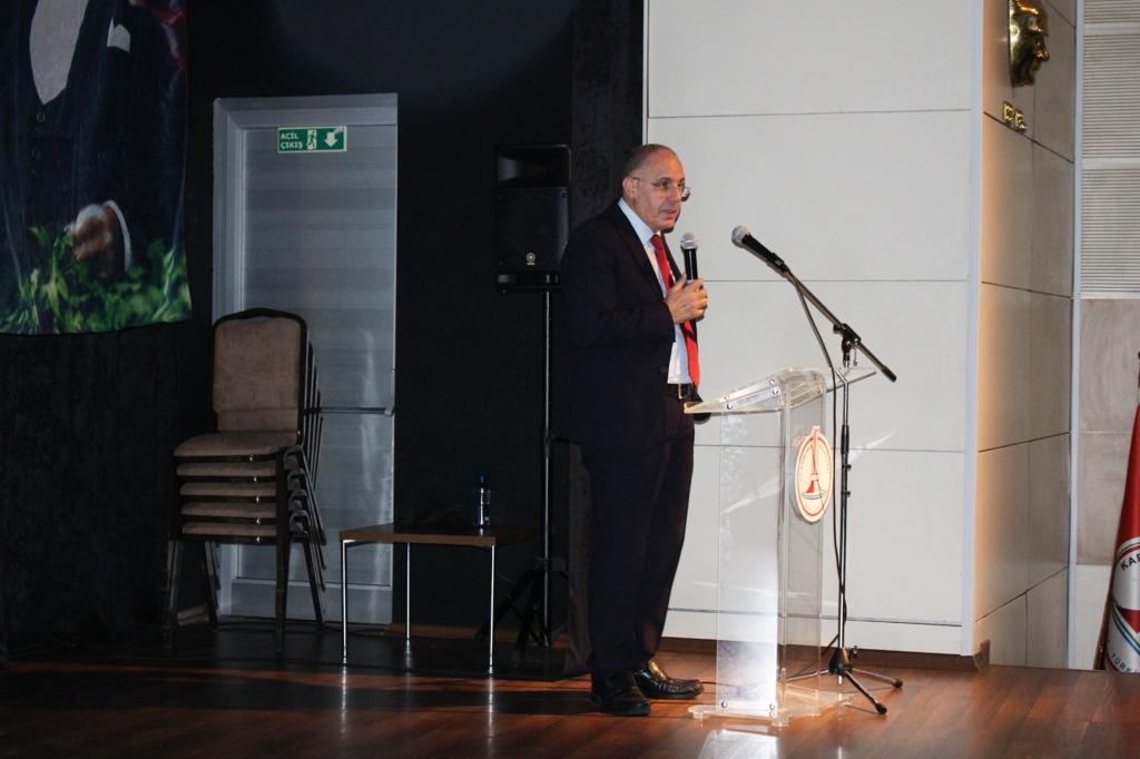 Karşıyaka’da sağlık söyleşileri devam ediyor, yurttaşlar bilinçleniyor