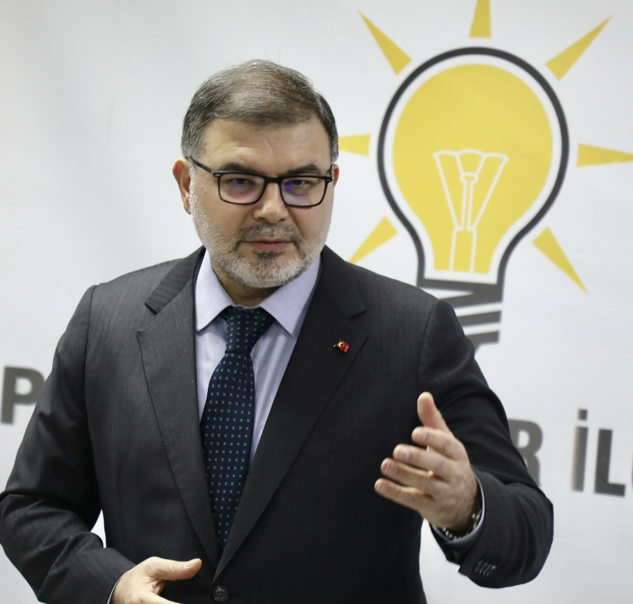 AK Parti İzmir İl Başkanı Saygılı, Buca'da esnafla bir araya geldi