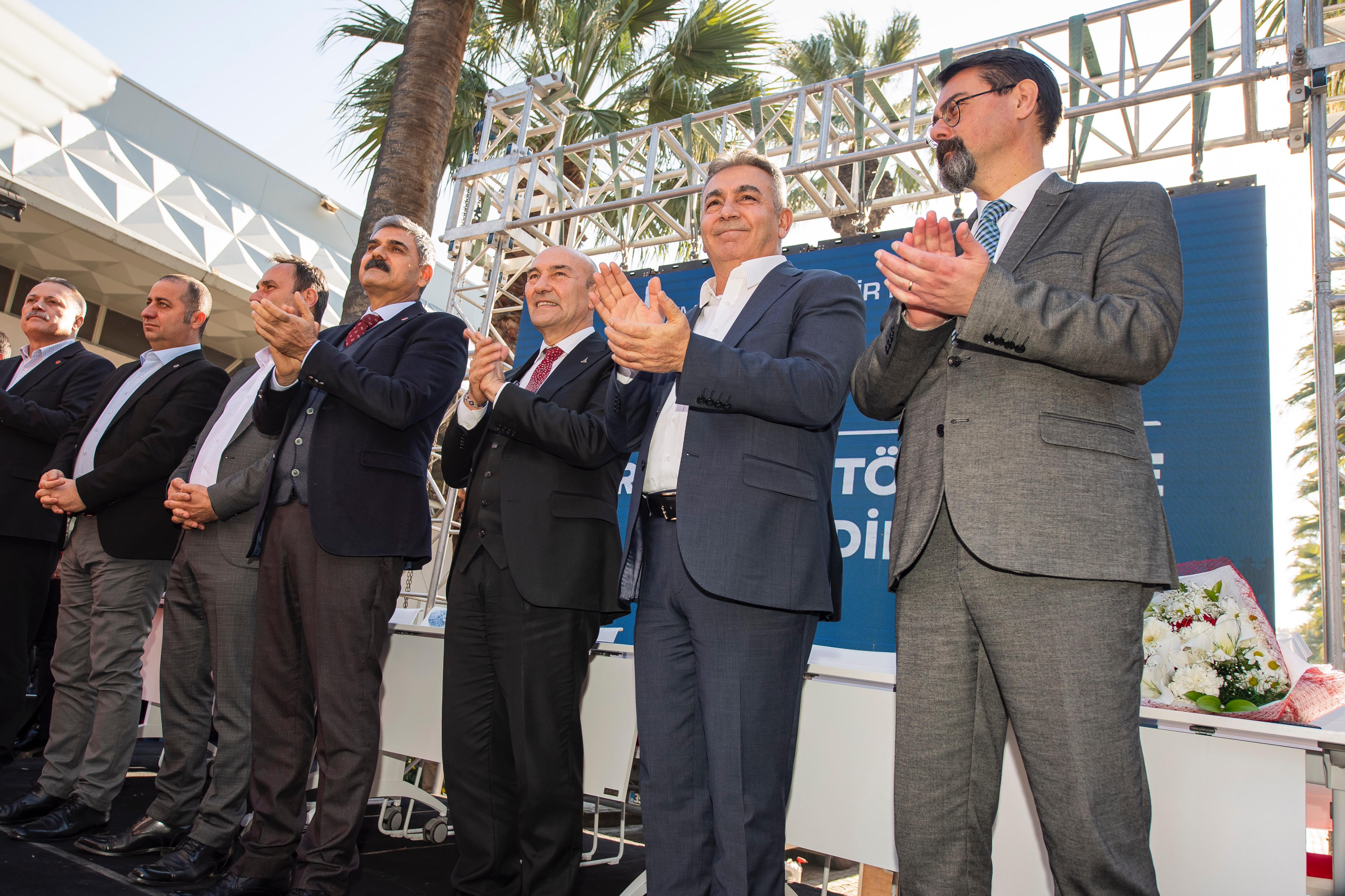 Büyükşehir çalışanları enflasyona ezdirilmedi