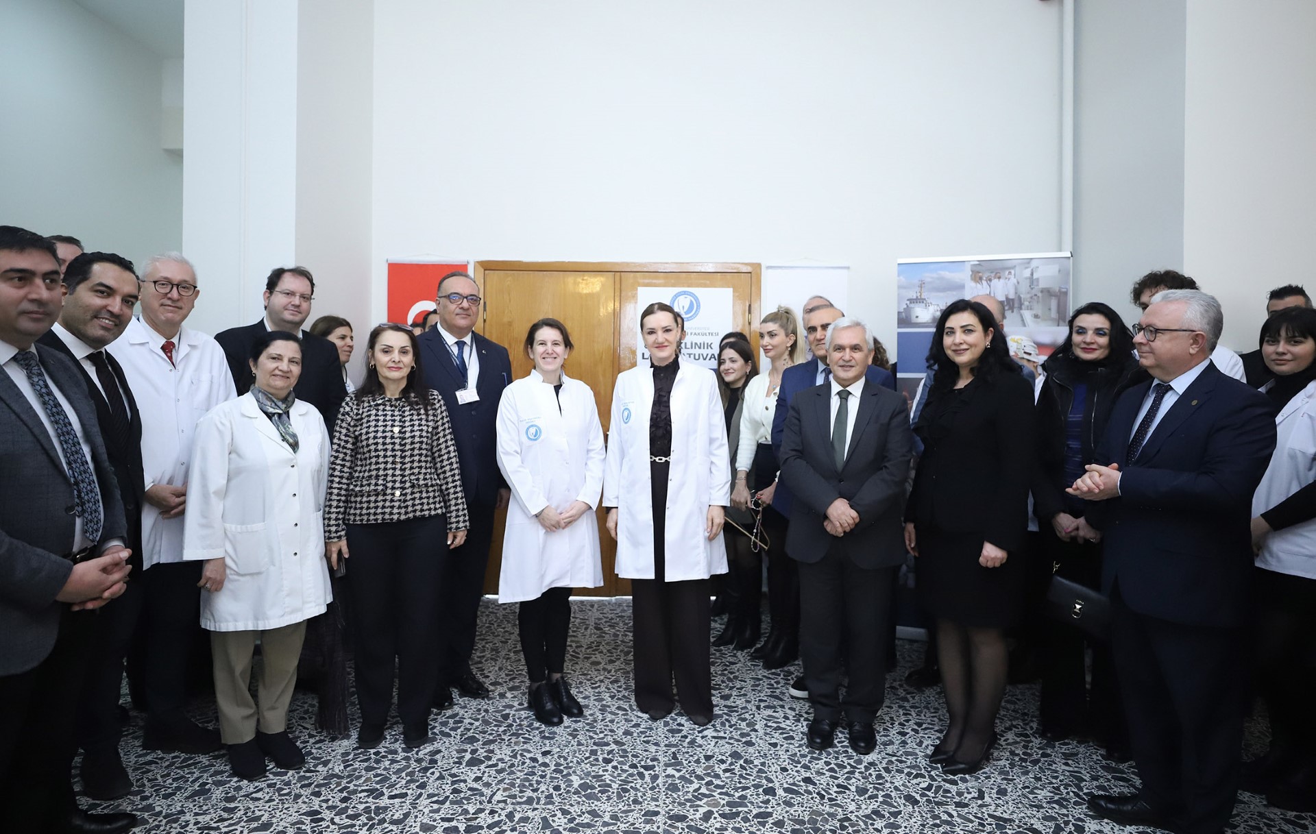 DEÜ'DEN BİR SAĞLIK YATIRIMI DAHA: PREKLİNİK LABORATUVARI HİZMETE ALINDI