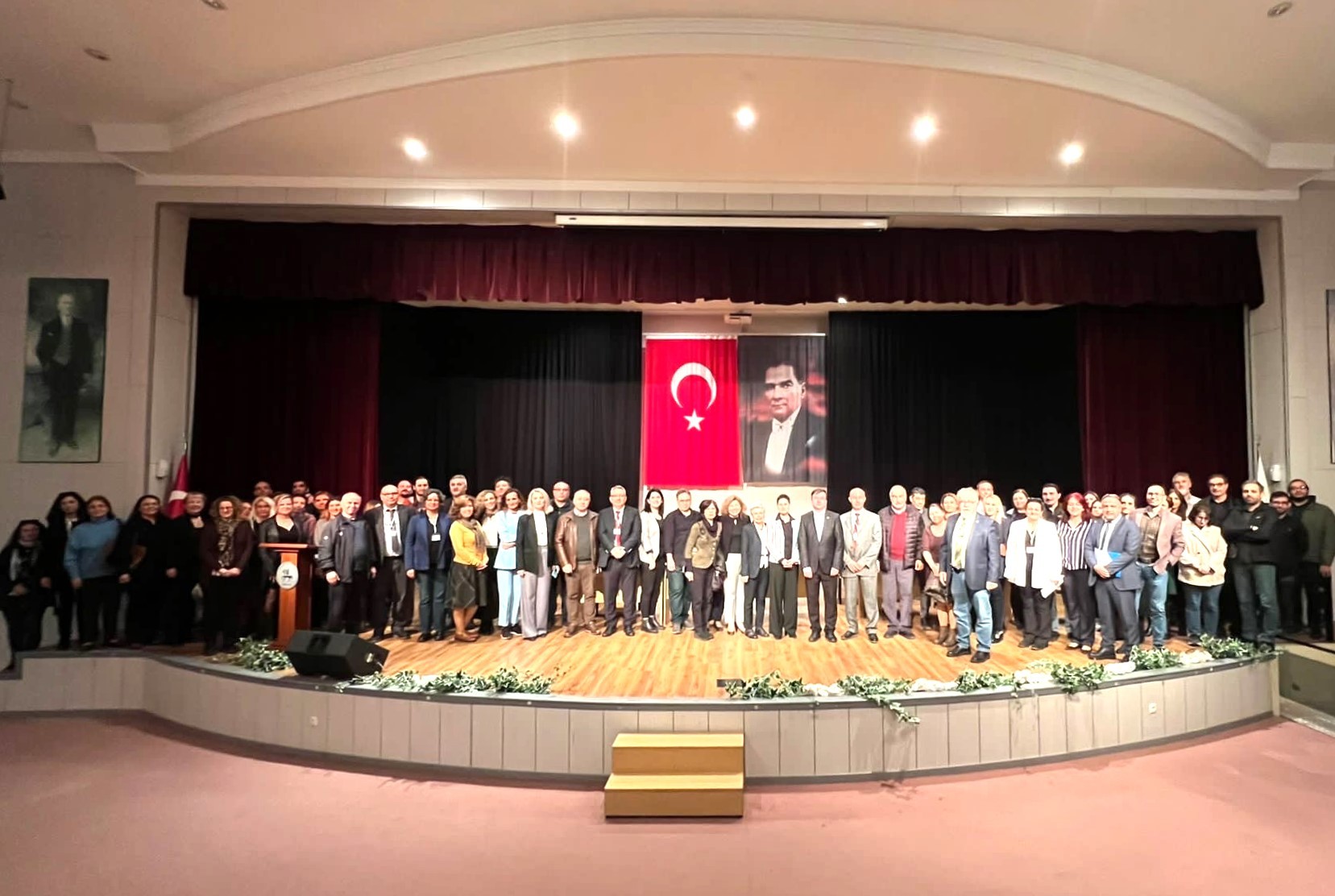 DEÜ FEN FAKÜLTESİ’NDE KALİTE ÇITASI YÜKSELDİ