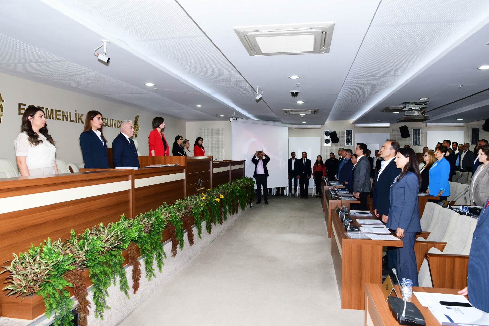 Karabağlar Belediye Meclisi yeni dönem ilk toplantısını gerçekleştirdi