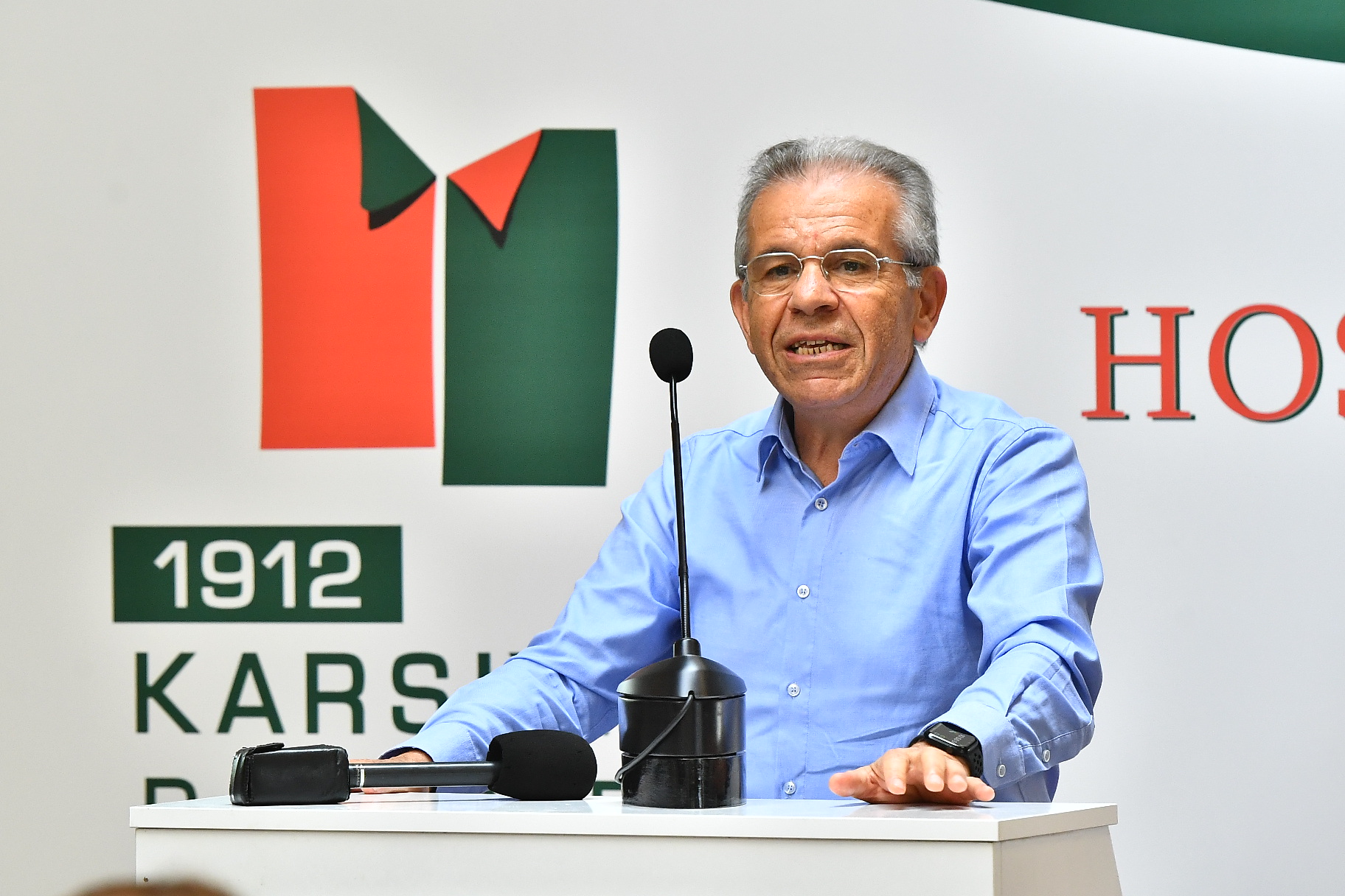 Başkan şampiyonluk mücadelesi veren Karşıyaka'ya destek mesajı verdi