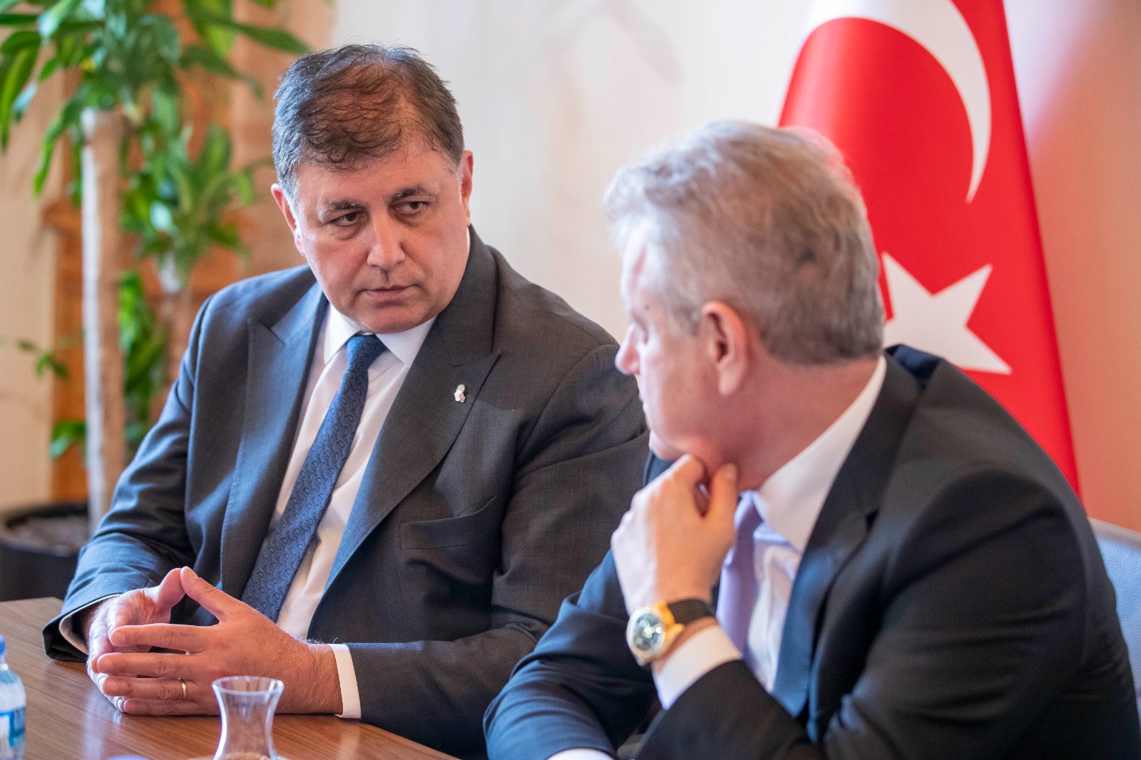 İZTO’dan Başkan Tugay’a ziyaret