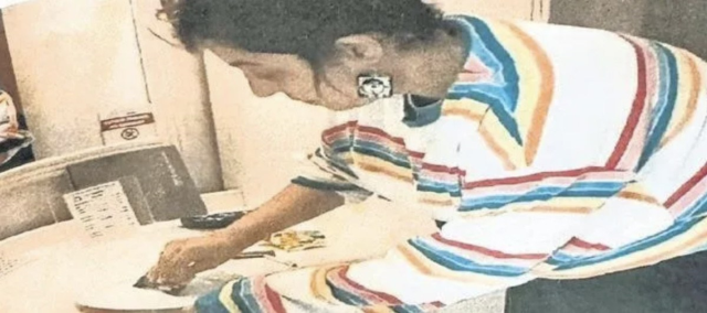 Ünlü şarkıcı Kalben'in başını yakan görüntü!