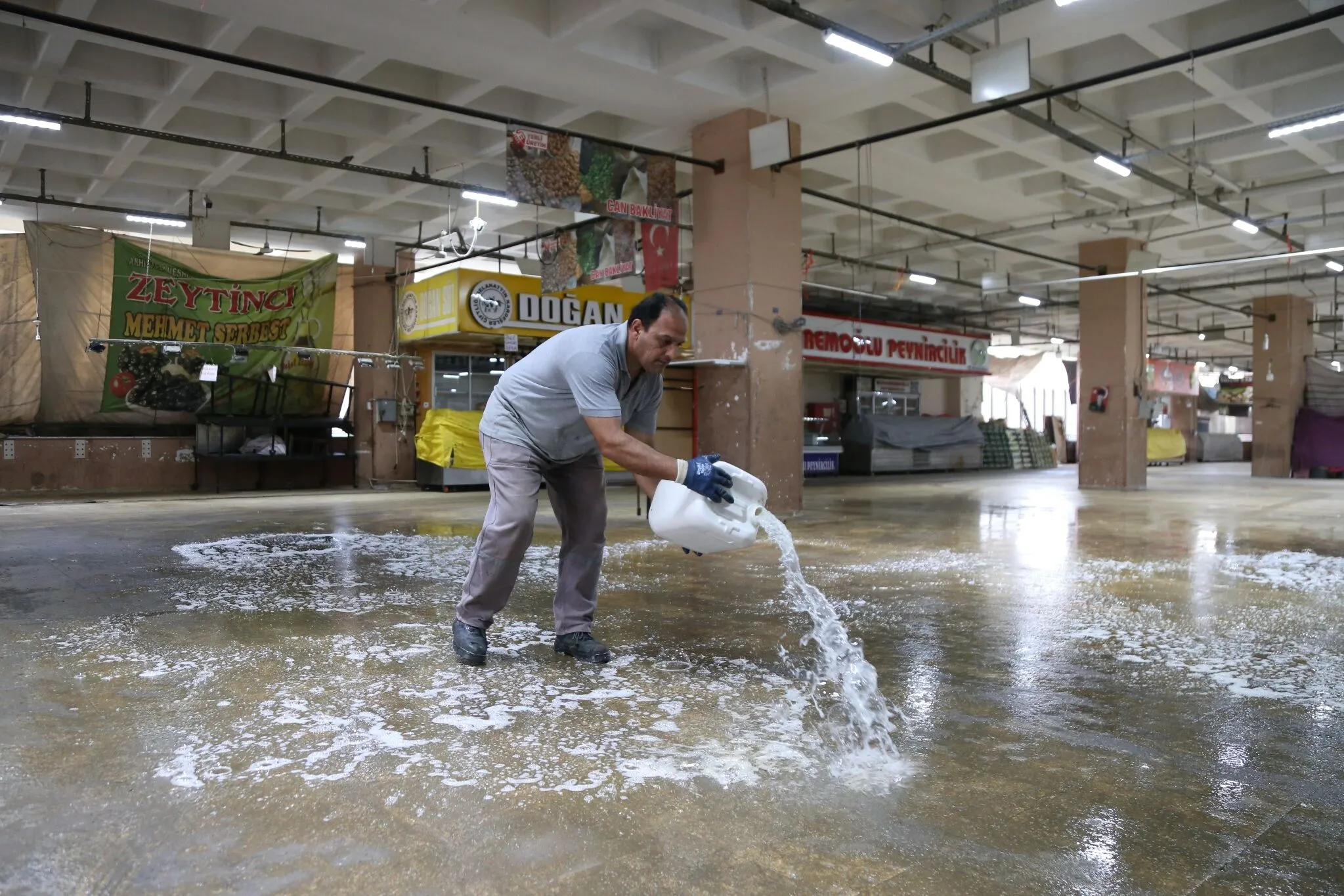 Yürüyen bant yenilendi