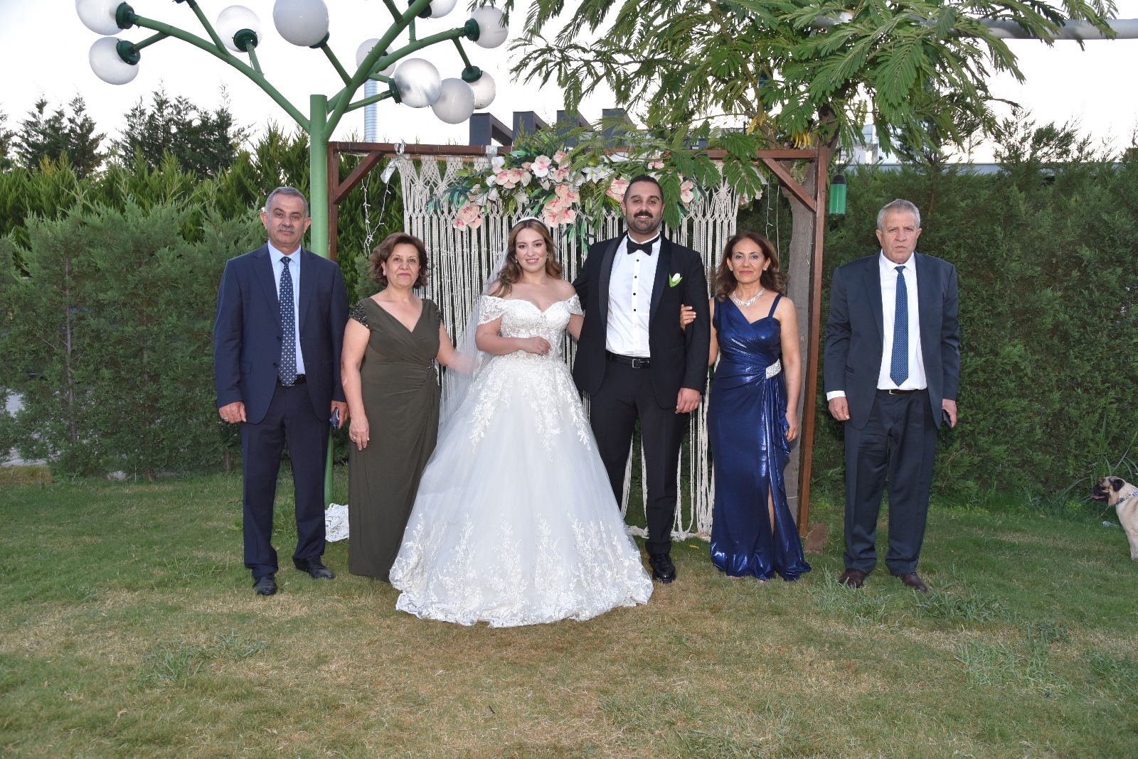 Helin ve Ali Ekin'in Mutlu Günü: Buca'da Masal Gibi Bir Düğün