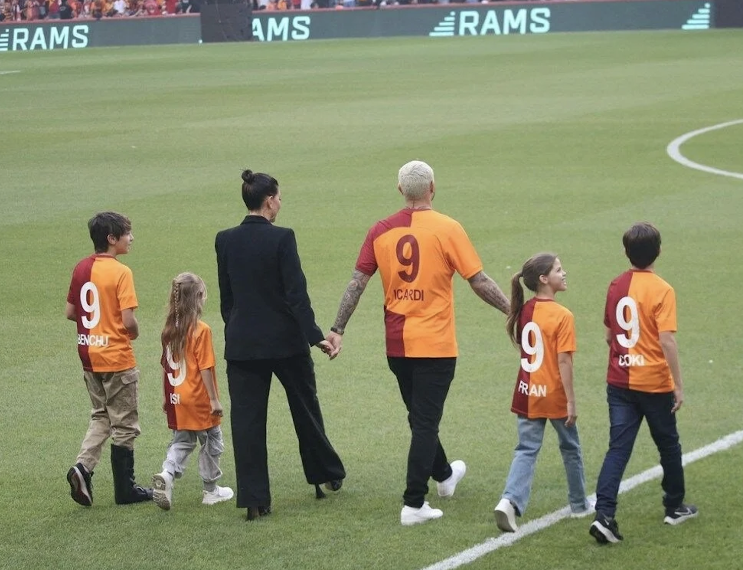 Wanda Nara ile Mauro Icardi boşanıyor mu?