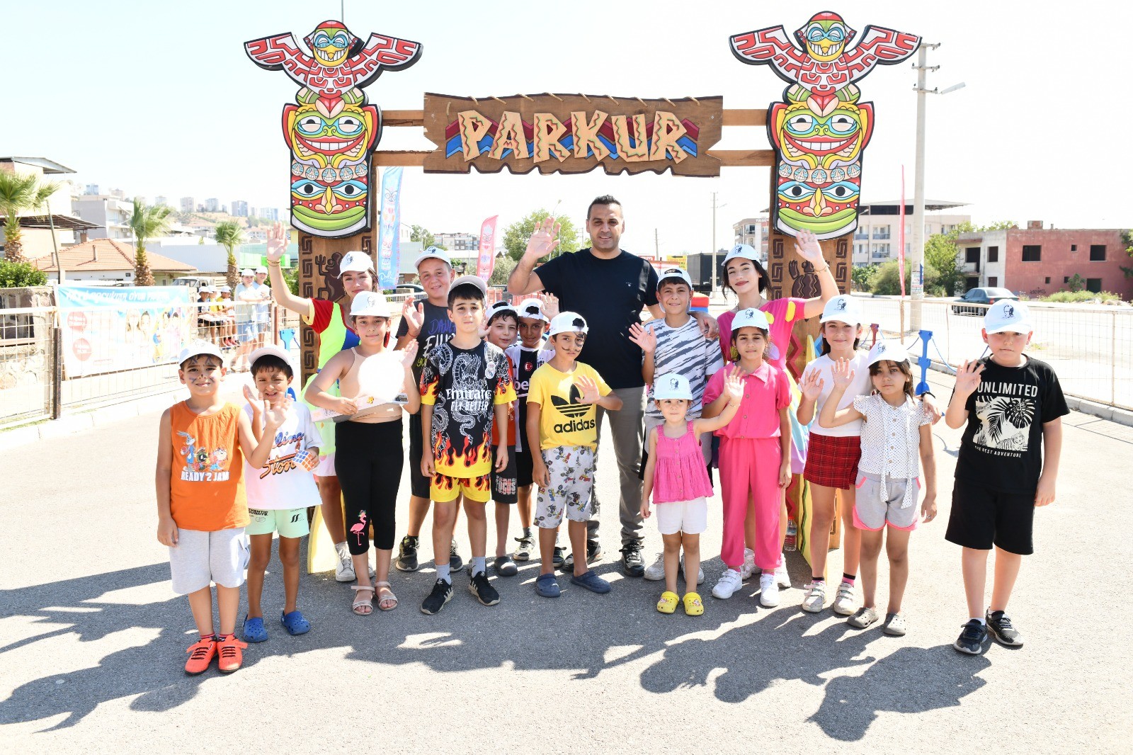 Çiğlili Çocuklar Eğlence Parkında Buluştu