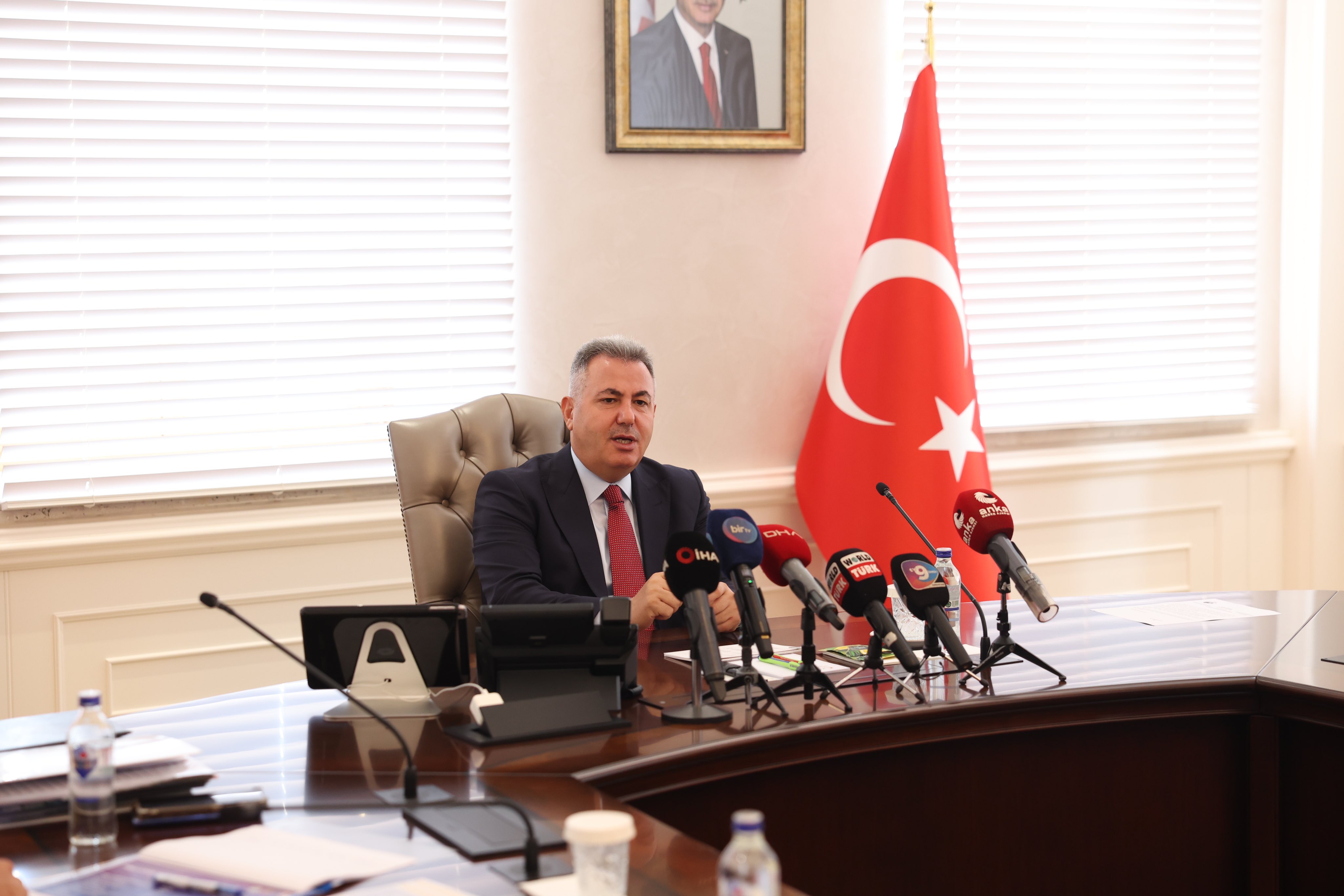 Vali Elban açıkladı: İzmir'de hırsızlık suçları yüzde 53 azaldı