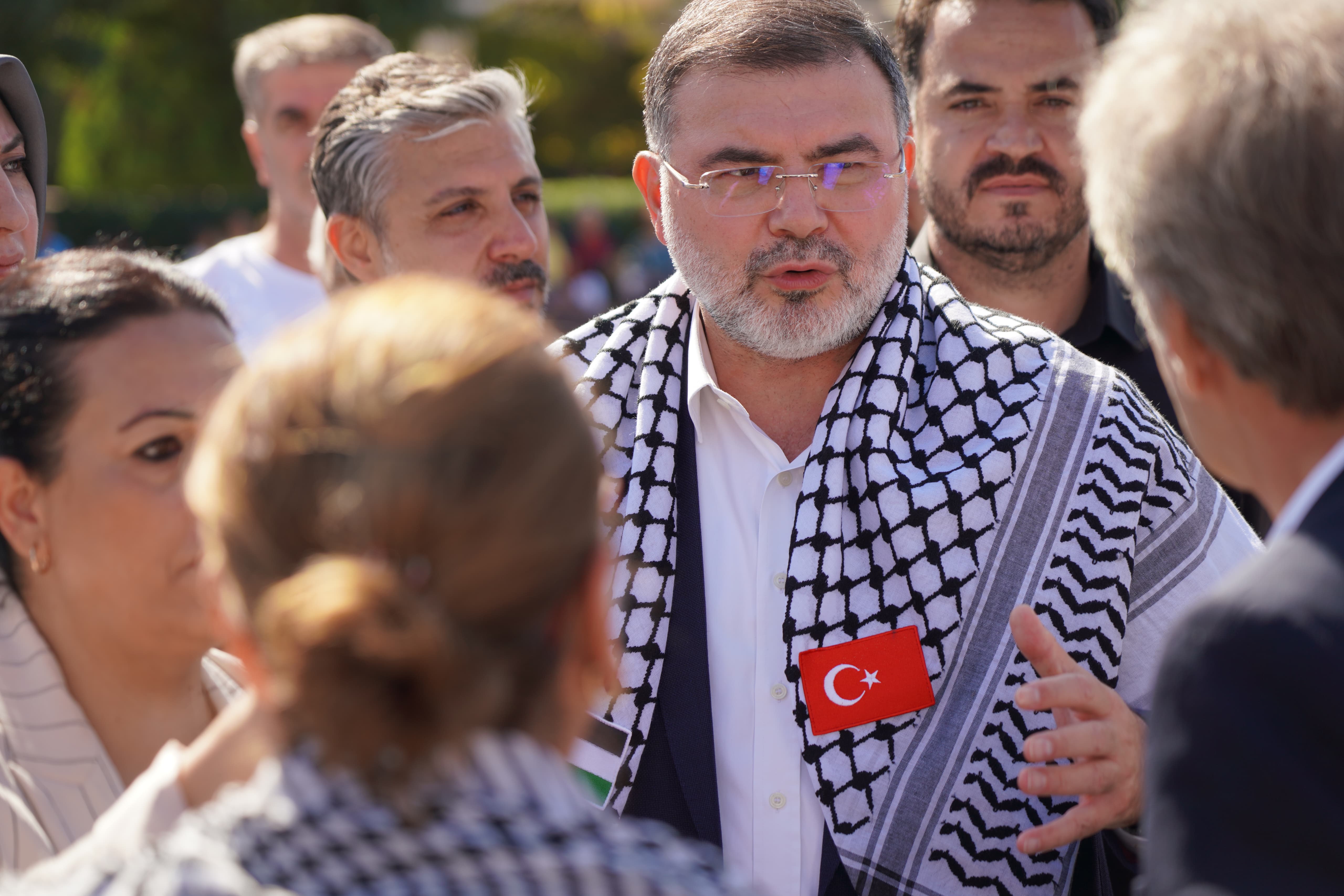 AK Parti İzmir’den ‘Filistin’ açıklaması ‘’Filistin, tüm insanlığın vicdan davasıdır.’’