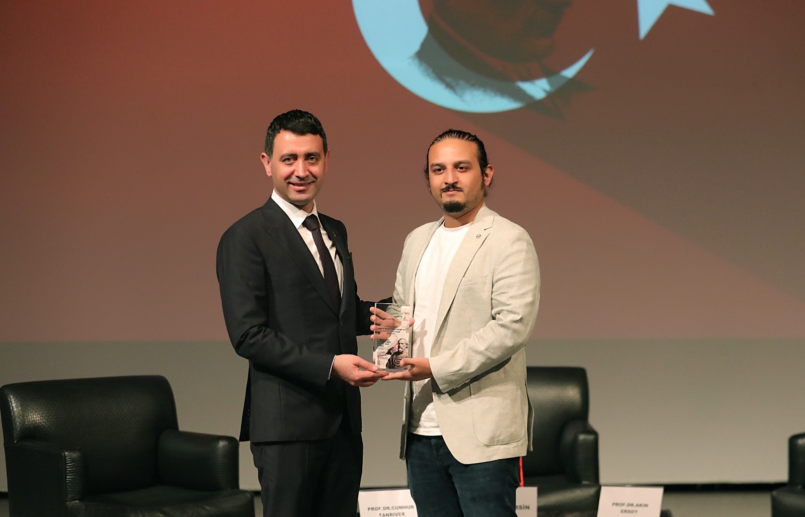 Bayraklı'nın Uluslararası Homeros Festivali'ne muhteşem final