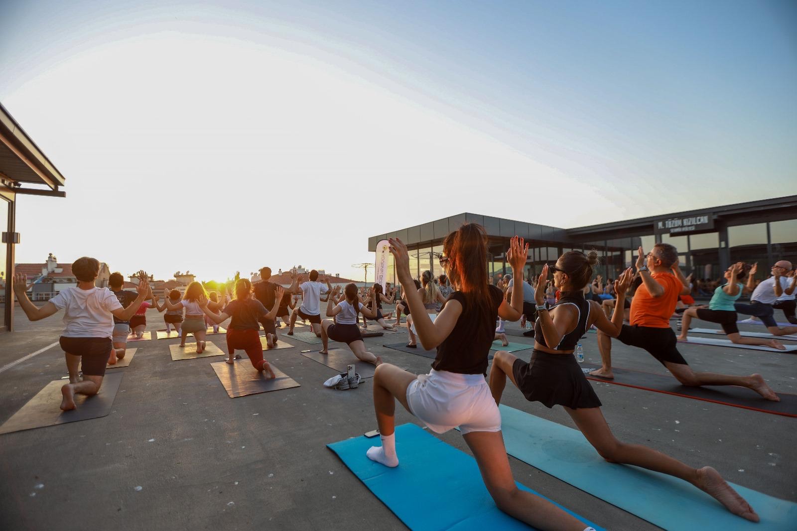 Sosyal ve kültürel yaşamın Karşıyaka’daki yeni adresi: Çatı Bostanlı