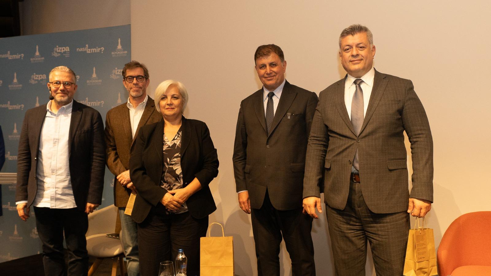 İzmir’in yarım asırlık vizyonu için ilk buluşma “Bıraktığımız iz sadece karbon ayak izimiz olmasın”