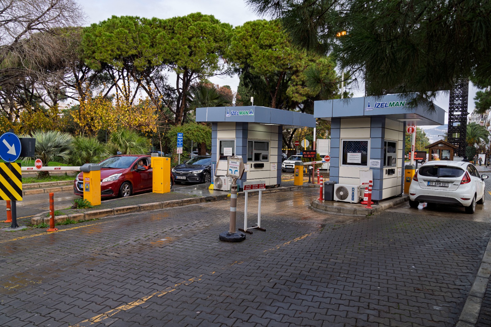 İZELMAN otoparklarına yeni yılda zam yok