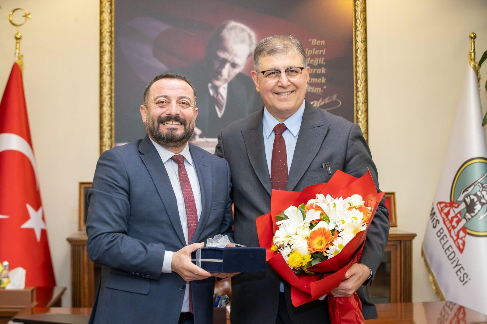 Başkan Tugay’ın Ödemiş mesaisi “Kimsesizlerin kimsesi olacağız”