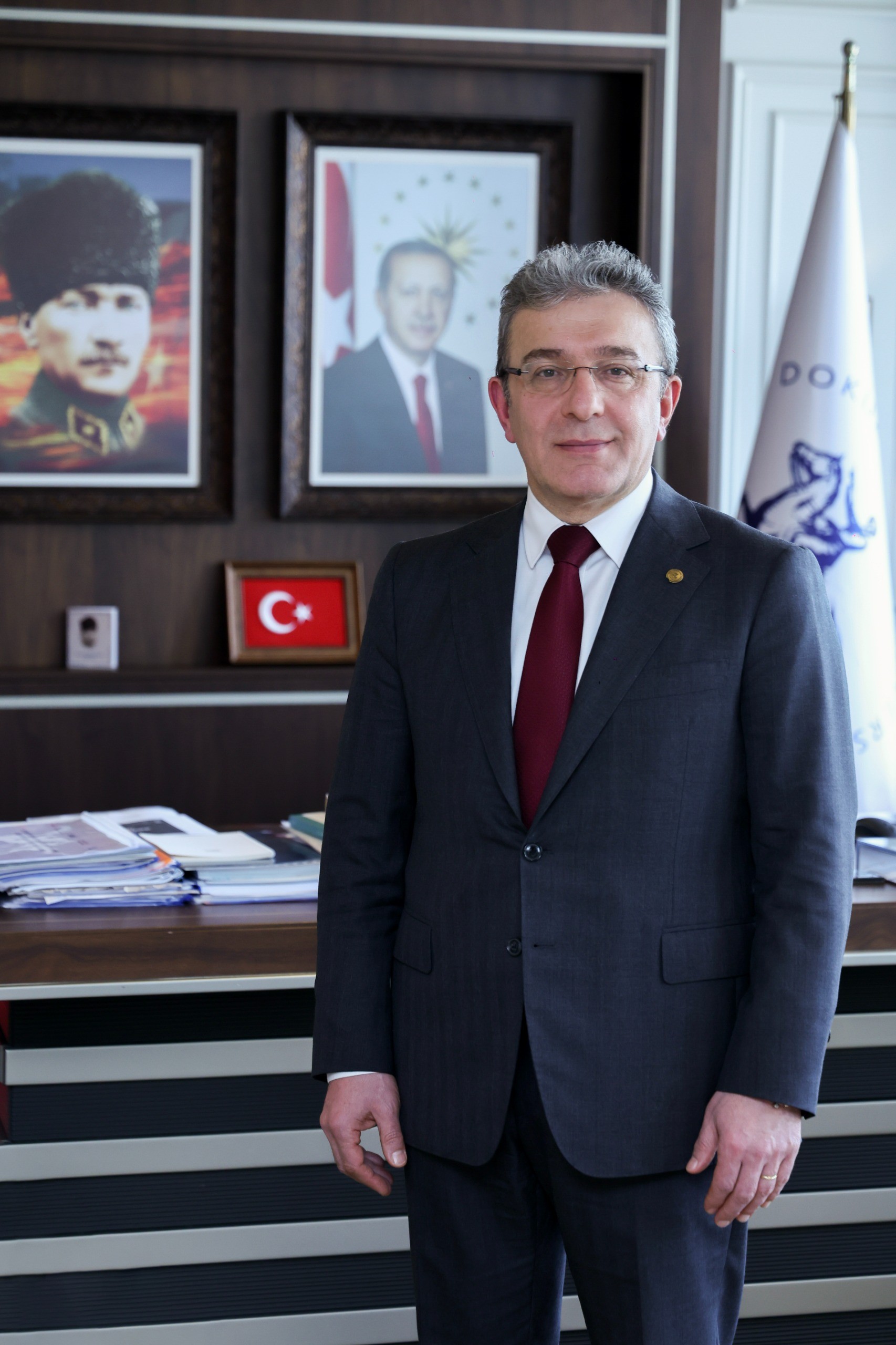 QS 2025 DÜNYA ÜNİVERSİTELERİ SIRALAMASI AÇIKLANDI: DEÜ DÜNYA DEVLERİ ARASINDA