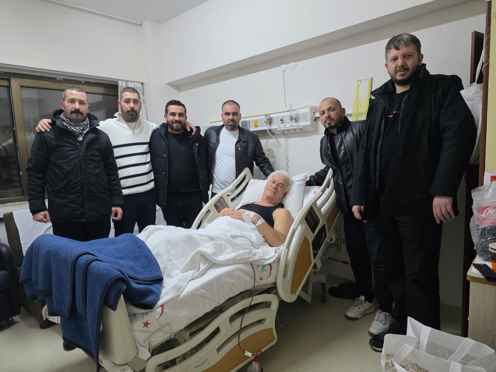 Salih Erkek'ten sevenlerine çağrı: "Sağlığınızı ihmal etmeyin"