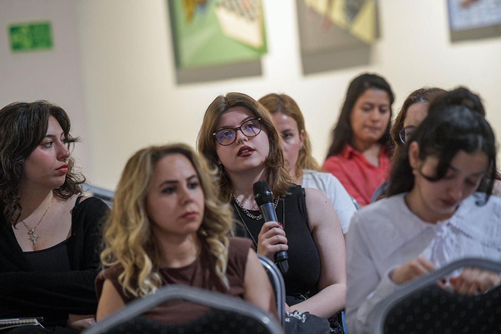 İzmir Büyükşehir’den Genç Dostu Kent Hamlesi