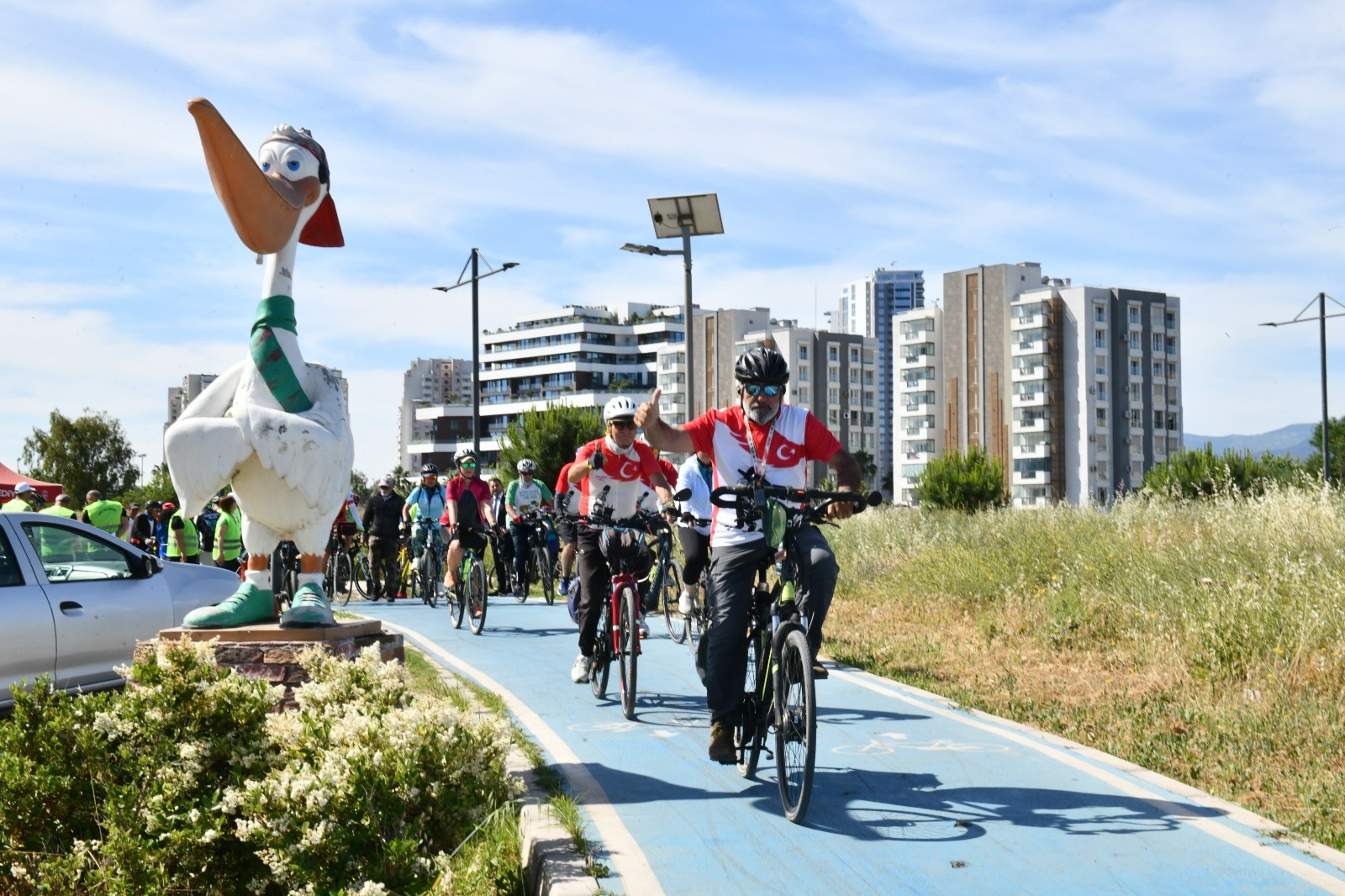 Çiğli’de pedallar doğa için döndü